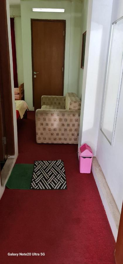 Homestay Triniti Lembang Zewnętrze zdjęcie