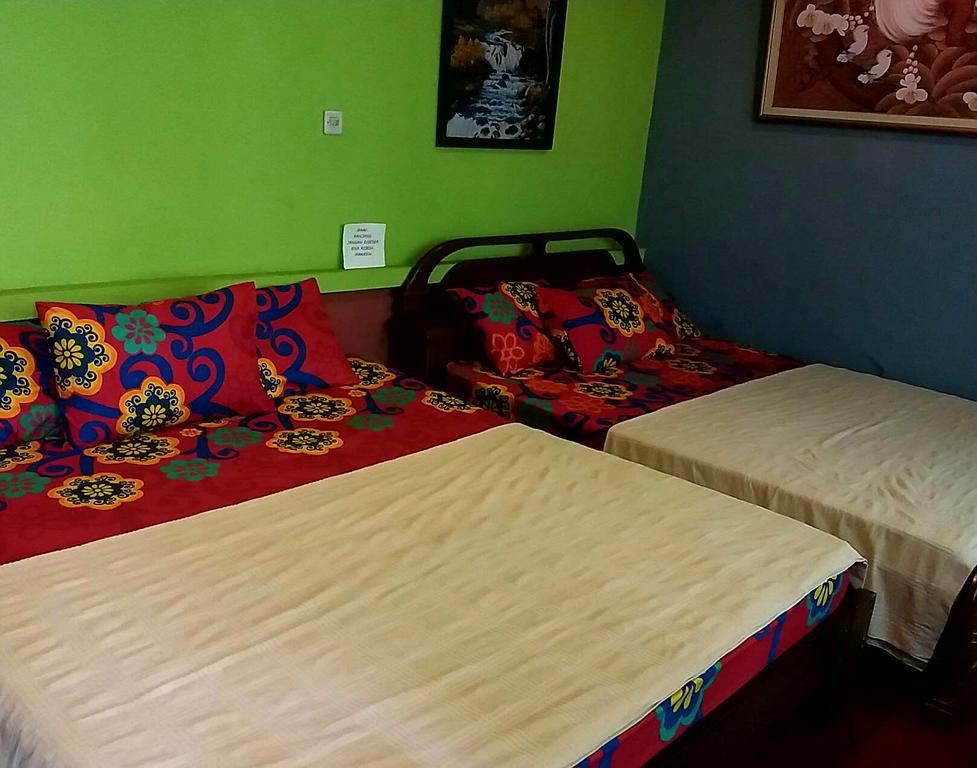 Homestay Triniti Lembang Zewnętrze zdjęcie
