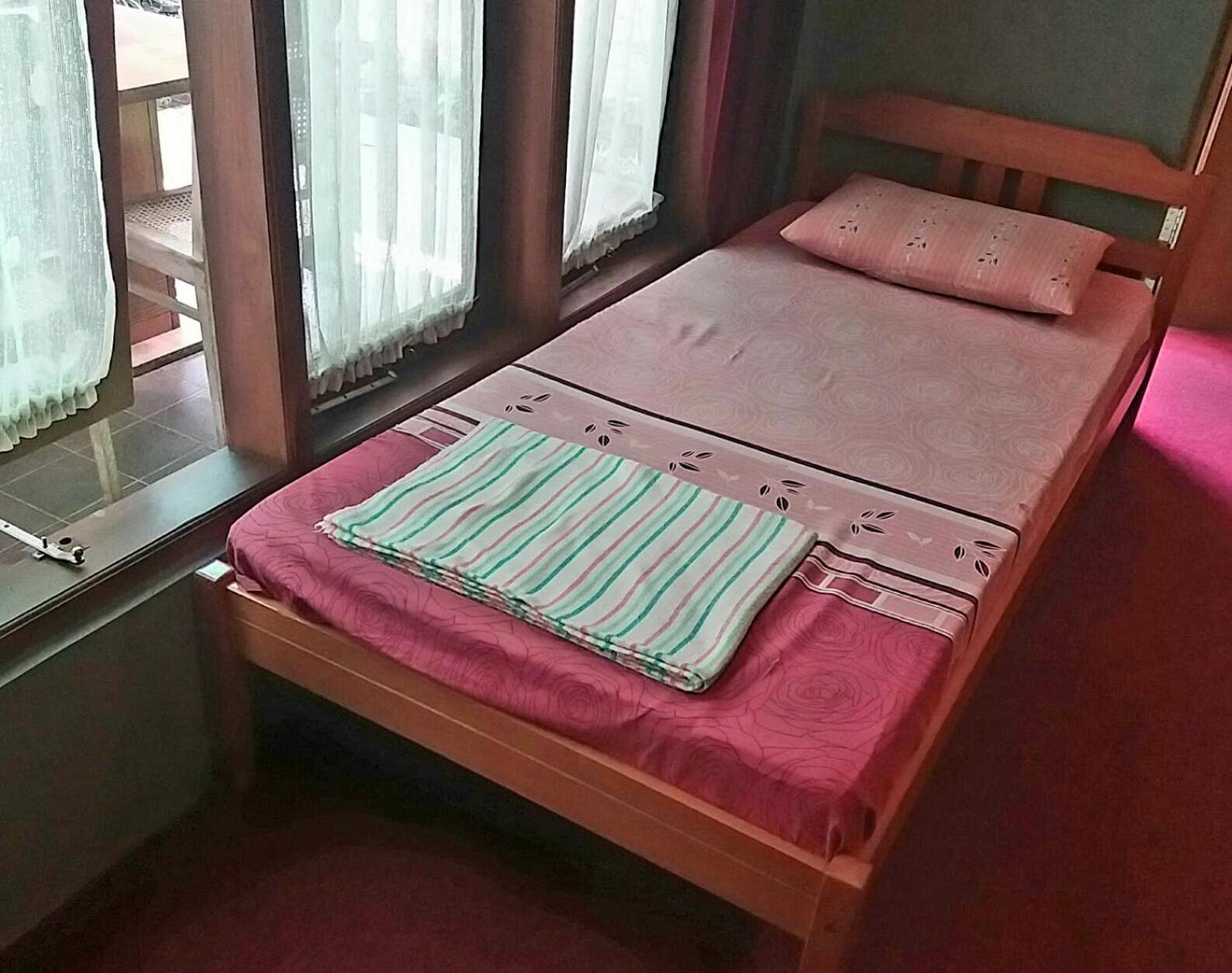 Homestay Triniti Lembang Zewnętrze zdjęcie